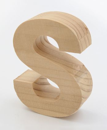 Letras corpóreas en madera
